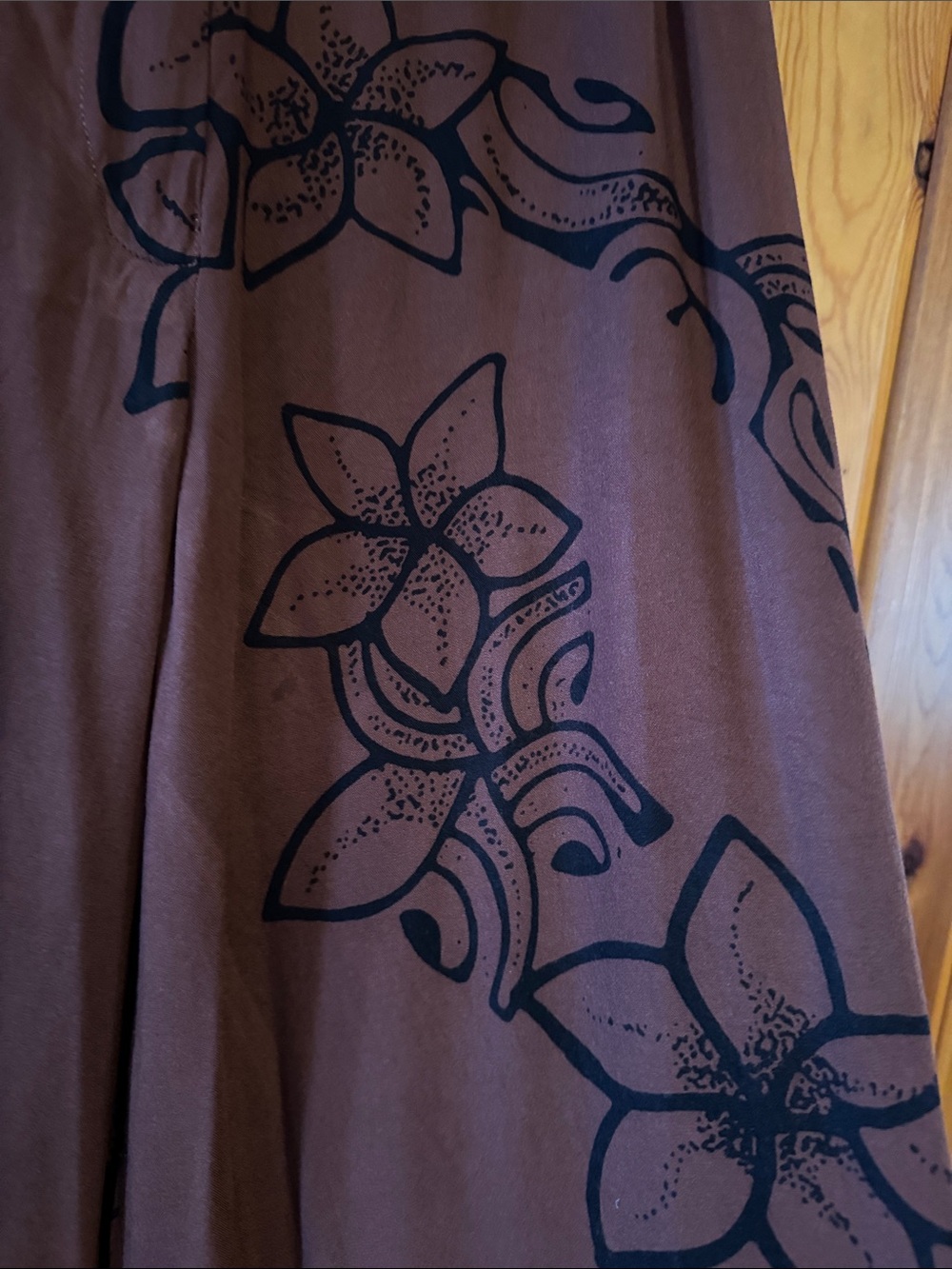 Wahine Toa Brown tribal and Floral-Print Wide Leg Women’s Pants - Picture 4 of 5